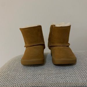 Baby Ugg boots color Chestnut size 0/1 New